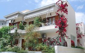 Filoxenia Apartments